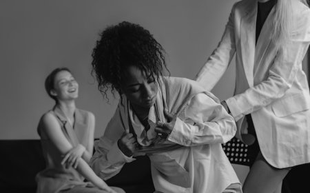 Quấy rối bằng quyền lực trong ngành Y tế